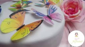 Blog über torten, kuchen und alles was gebacken wird mit vielen rezepten und anleitungen. Anleitung Fur Eine Fondant Torte Speziell Fur Anfanger Schritt Fur Schritt Zur Fondanttorte Youtube