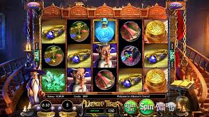 The game is simple and fun to play and the fact that you can actually earn bitcoin while playing against other real people online makes it even more engaging. Top Bitcoin Games To Earn Free Bitcoin Thebitcoinstrip