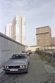Stadtplan, parkplätze, haltestellen, restaurants, hotels und firmen im bereich haltestellen lindenstraße. Chrisjohndewitt Berlin The Berlin Wall At Lindenstrasse 1982