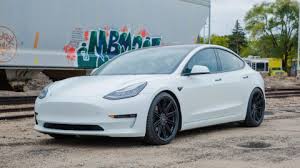 Another major improvement is the range (#24 on the list @16:25). Tesla Model 3 Archives Momo