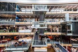 Get head office information, reviews and headquarter address for hsbc located at 8 canada square, london you can address any letters to this corporate headquarters office to: Commonwealth Bank Of Australia Office Photos Glassdoor