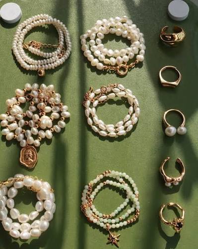 Luvbojewelsgallery Coupons and Promo Code