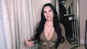 Loulabellee Fashion Nova HALLOWEEN COSTUME HAUL 2020