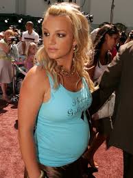 But always one to fan the flames of pop culture, britney spears has announced that she accidentally burned down her home gym. Must See Photos Of Britney Spears Ah Mazing Style Transformation Capital