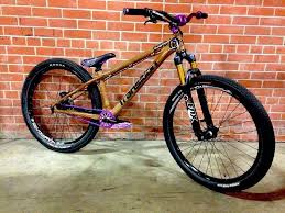 Transition Bank Tbroms S Bike Check Vital Mtb Bicyclesandcycling Mtb Bike Mountain Stunt Bike Bmx Bikes