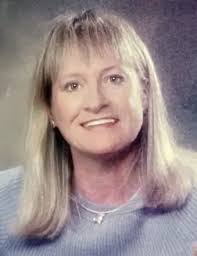 Robin Pickering's Instagram, Twitter & Facebook