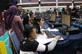 Ijazah sarjana muda sains komputer (pengkomputeran netsentrik). Diploma Ukur Bahan Komputer Sains Jadi Pilihan Pada Ekspo Selangkah Ke Uitm Samarahan Utusan Borneo Online