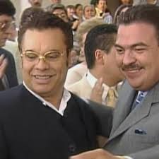 Y fue hace 19 años que @juan gabriel y yo nos hicimos compadres.  #AniversarioLuctuoso #DosAñosSinJuanGabriel #Compadres