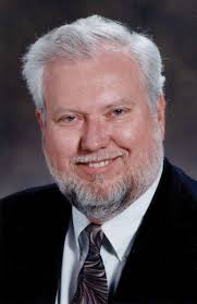 Cecil Reynolds's Instagram, Twitter & Facebook