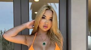 Model has slept with 500 men and wants to bonk another 500 before turning  30 - Daily Star