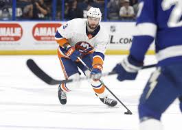 Adam pelech signs a new deal with the new york islanders paying him a $5.75 million aav over the next eight seasons. Nf1oluboj It M