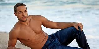 We did not find results for: Bachelor 2019 Profi Basketballer Andrej Mangold Sucht Ab Januar Seine Traumfrau