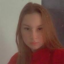 Caitlin Cooke's Instagram, Twitter & Facebook