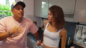 Vallentilla nappi chat porno Phone khoon german seal pack l.