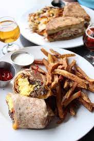 Where To Brunch In Columbia Sc Brunch Food Brunch Downtown