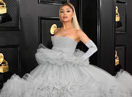 Pop star ariana grande has married her fiance dalton gomez in a tiny and intimate wedding. 4qj50lgxcuzcqm