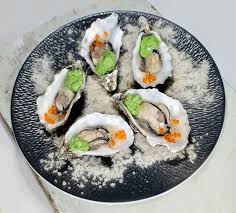 Huitres En Gelee A L Emulsion D Epinards Plat De Fetes Et Si C Etait Bon Plats De Fete Recettes Crues Huitres