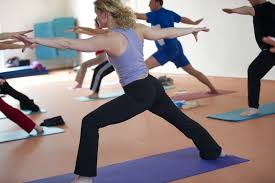 Explore poses to open the kidney meridian channels on the front of your spine, and urinary bladder channels on the back of your spine. Workshop Yin Yoga Winterherz Vgsu
