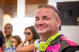 Riff Raff Bio Age Height Net Worth 2022 Girlfriend Dating Wife Kids Religion Married Divorce Wiki Parents Family Weight Education Dead And More Facts Trendrr