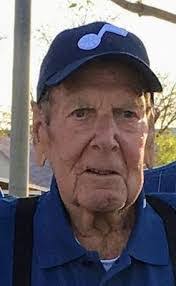 Chester Whitehead's Instagram, Twitter & Facebook