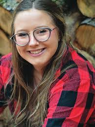 Michelle Michelin's Instagram, Twitter & Facebook