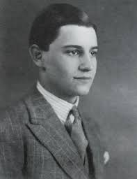 Painter & collector David Carr, born 2nd November 1915 in #Wimbledon. He  was expected to join the family firm, Peek Freans in #Bermondsey, but  decided to become an artist. His fellow art