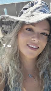 Tina Michelle's Instagram, Twitter & Facebook