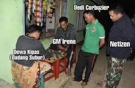 Meme lucu banget tentang dilan, meme bahasa sunda, bahasa jawa dan bahkan meme lucu malam jumat. Meme Catur Lucu Pria T Kemeja Fashion 2019 Lucu Dicetak T Shirt Catur Kuda Knight Meme Geek Hadiah Ulang Tahun Hadiah T Shirt T Shirt Aliexpress Blog Yang Berbagi Gambar