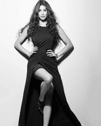 Nicole Faria Statistics Measurements Waist Hips Bust Size Weight Height Figure Shape Dress And Shoe Size Husband Engaged Fashion Models Model Fashion Bir baba hindu bollywood movie: pinterest