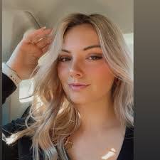 Mckenzie Benton's Instagram, Twitter & Facebook