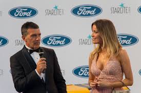 It's a date night for antonio banderas! Datei Antonio Banderas 2019 Jpg Wikipedia