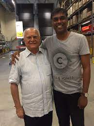 During 2003 we createted our company for named globe silk store we have lot costumer in country specialis some provinsi malaysia. Arul Anthoni On Twitter With Tan Sri Kishu Globe Silk Store Mirnawan 13 Livermeen55 Chrisraj23 Http T Co Rqgcg9qoh6