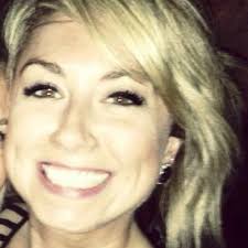 Ashlee Johnson (@ashleemj22)