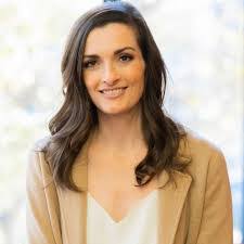 Erin Alman's Instagram, Twitter & Facebook