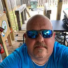 Mike Densmore has won Alexander City's runoff election for Mayor. He will  succeed Incumbent Mayor "Woody" Baird.