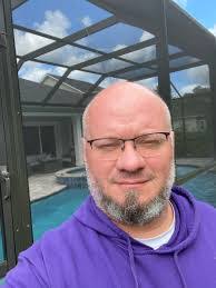 Ronald Brewster's Instagram, Twitter & Facebook