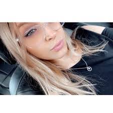 Tessa Nicole's Instagram, Twitter & Facebook