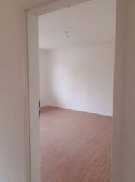 Die wohnung befindet sich in velbert , ist komplett neu saniert , hat 67qm , terasse ,einen separaten trockenraum und ist ebenerdig , somit auch für menschen mit. Wohnung Mieten Mietwohnung In Velbert Immonet