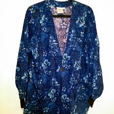 Lab coat with floral pattern in sleeve. S C R U B S Jackets Coats Scrub Lab Coat Blue Hawaiian Print Xl Poshmark