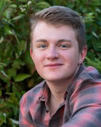 Parker Bennett's Instagram, Twitter & Facebook