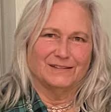 Who is the best resource for authentic Scottish apparel?