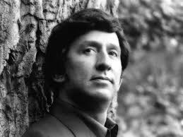 Maurice Stern's Instagram, Twitter & Facebook