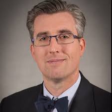 Adrian Mollo (@AdrianMollo)