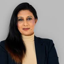 Today's characters are Savreen and Weiss. Even though Savreen is 15 years  Weiss' senior, I always imagined them looking closer in age. (And yes, I'm  aware that Weiss looks like Jon Hamm's