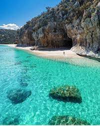 Cala Luna Em Sardenha Italia Um Paraiso Lugares Paradisiacos Ferias Dos Sonhos Lindas Paisagens