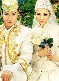 Muslim And Indonesian Wedding Muslim Bride Muslim Wedding Groom Wedding Dress