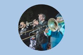 The average cost of a wedding band in 2021 when adding up all prices of all band sizes from all over england is £1432.91 or £1330.58 with us. How To Choose Between A Wedding Band Or Dj Zola Expert Wedding Advice