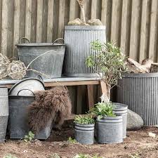 Es sind die kleinen akzente, die sie setzen, die ihren garten, ihre terrasse oder ihren balkon zu ihrem persönlichen rückzugsort machen. Garten Balkon Terrasse Deko Versandkostenfrei Ab 49