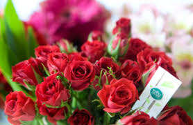 Just quarter grape tomatoes almost all the way through, then use a toothpick (don't forget to tell your guest) to attach each to a trimmed whole green onion. Whole Trade Flowers Make A Difference Whole Foods Market