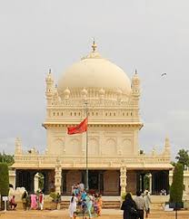 Gumbaz, Srirangapatna - Wikipedia